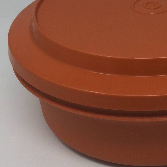 Vintage Tupperware Seal and Serve Bowl Orange - Picture 5 of 9